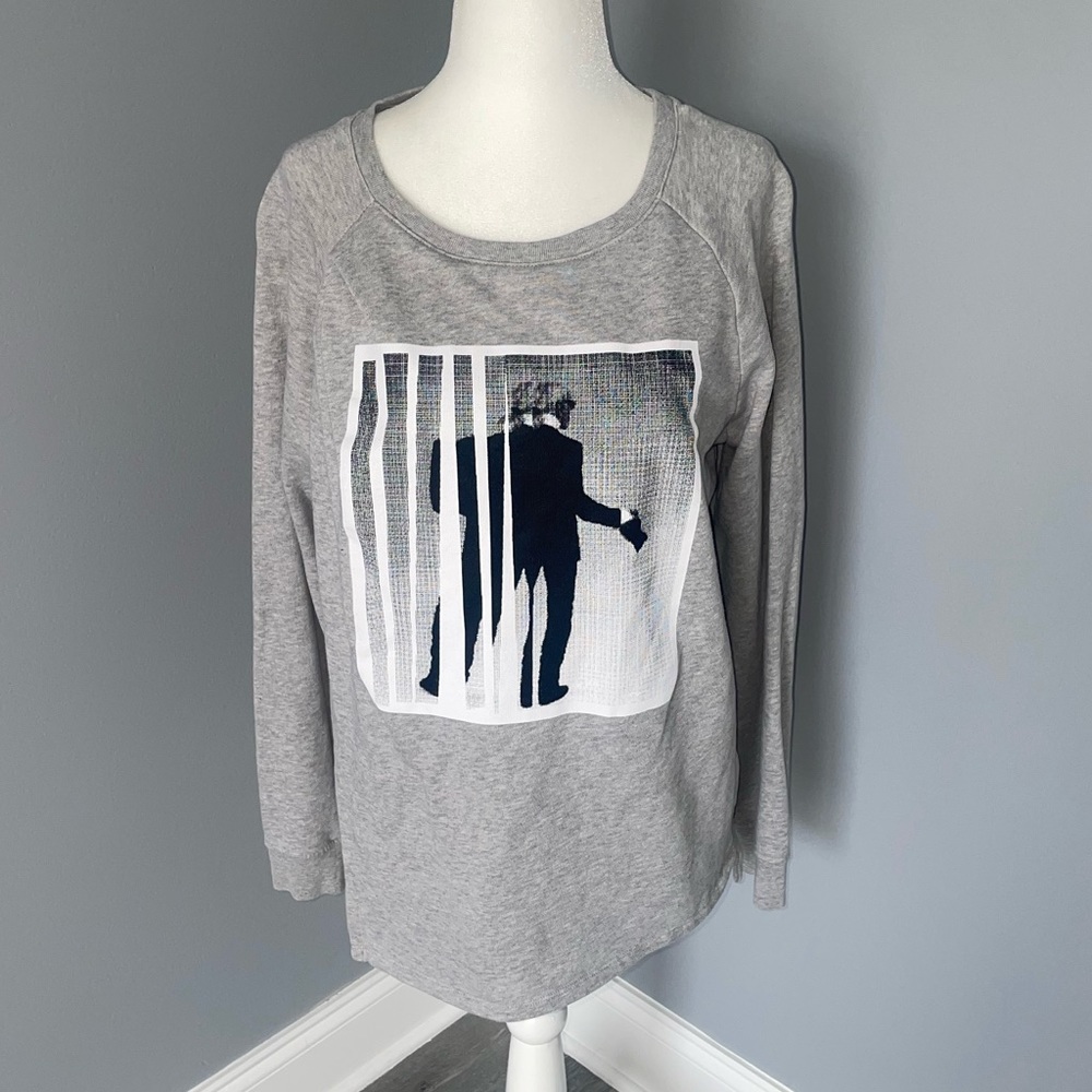 Karl Lagerfeld Crewneck gray sweatshirt size small